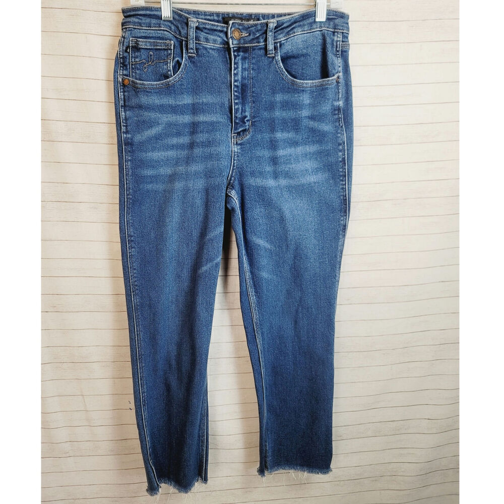 JUDY BLUE CROPPED STRAIGHT JEANS W RAW HEM, SZ 30